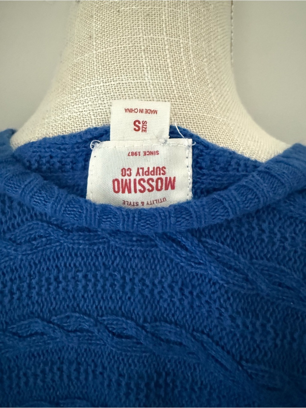 Mossimo Supply Co. Royal Blue Scoop Neck Cable Knit Sweater - Picture 8 of 9